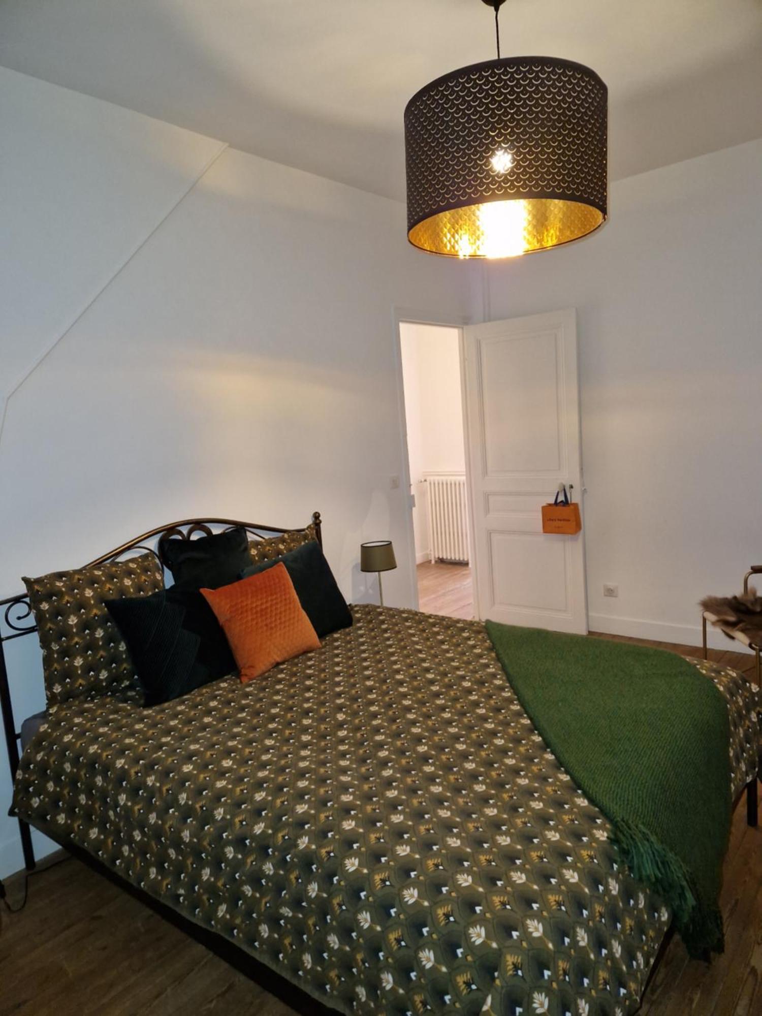 Demeure Du Saule Madame Bed & Breakfast Thieux  Ngoại thất bức ảnh