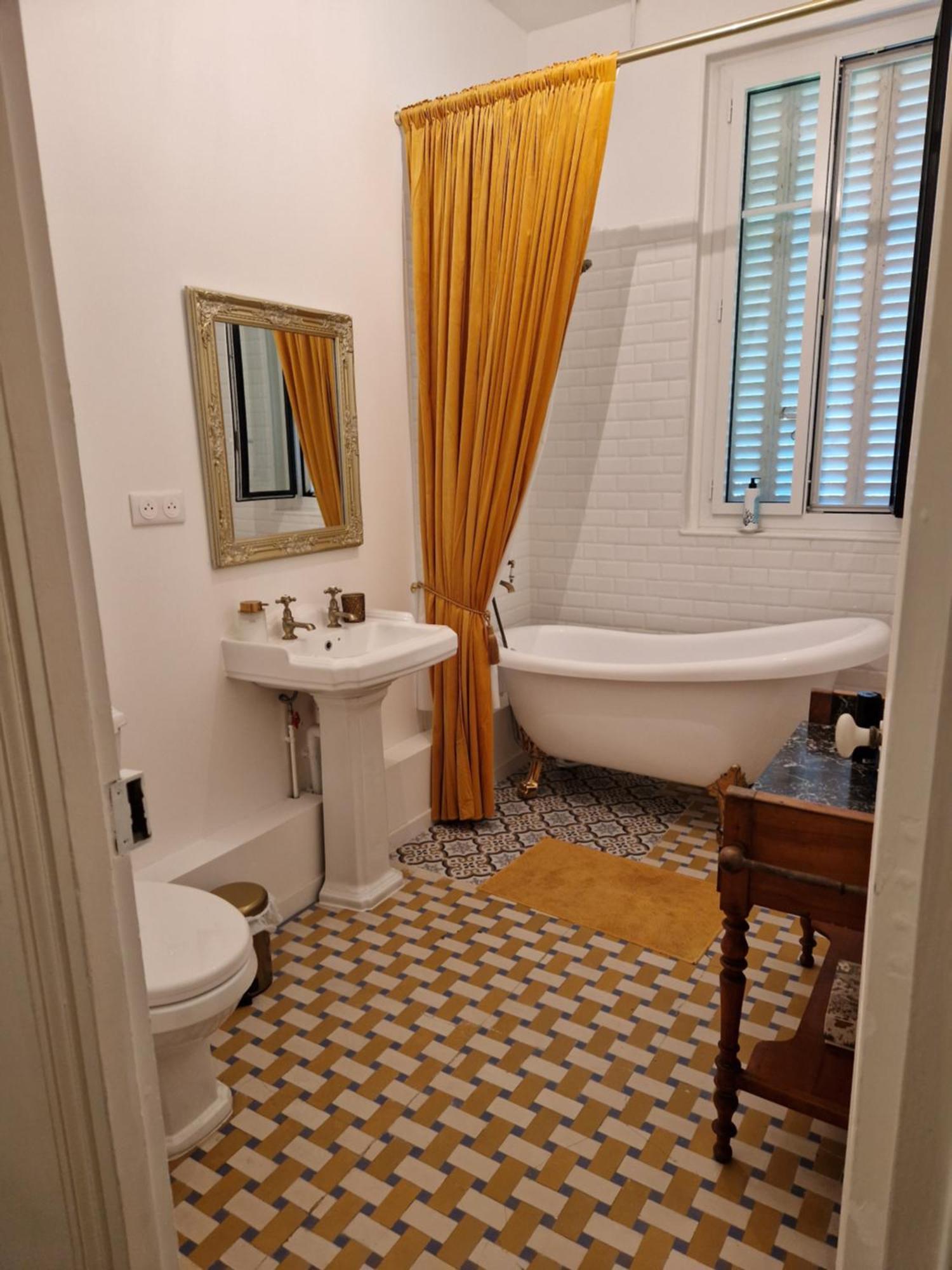 Demeure Du Saule Madame Bed & Breakfast Thieux  Ngoại thất bức ảnh